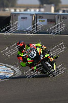 media/Nov-01-2025-TrackDaz (Sat) [[2b4d5192bc]]/A Group/2pm (Turn 6)/